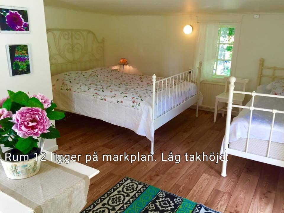 Stora Djuloe Vandrarhem Katrineholm Room photo
