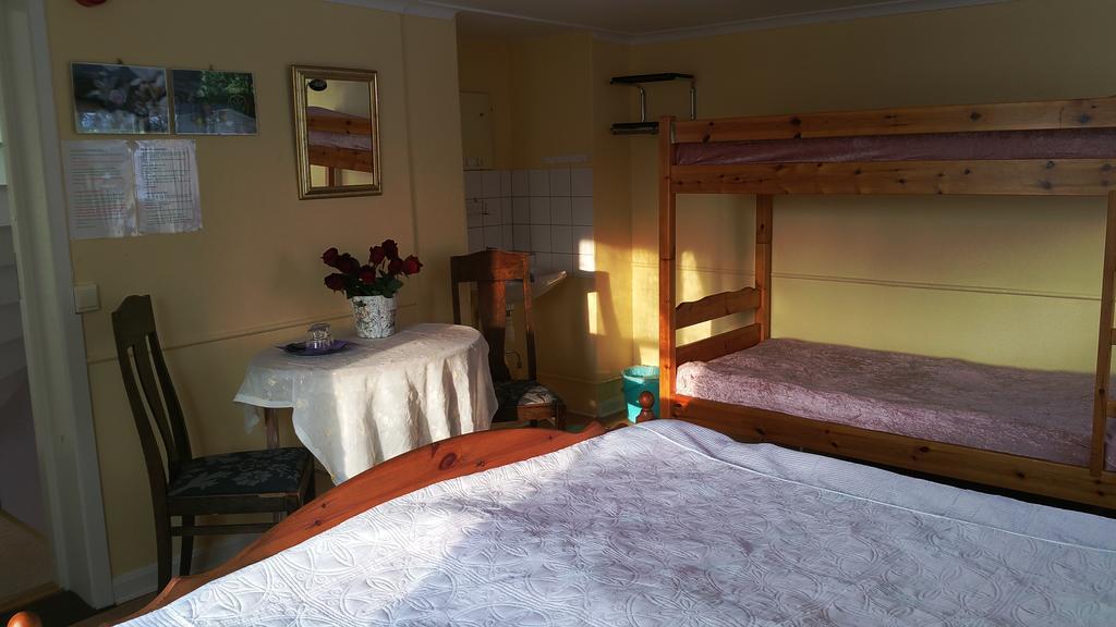 Stora Djuloe Vandrarhem Katrineholm Room photo